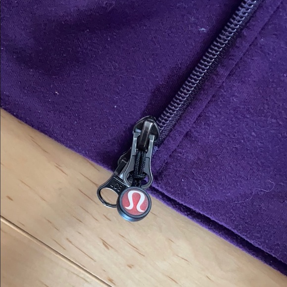 Lululemon Jacket - Picture 5 of 6